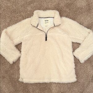 Dylan Cream Fuzzy Pullover size large